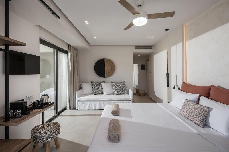 Junior Suite Sea View image 3