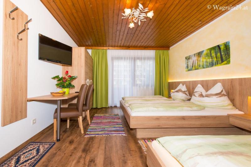 Triple Room with View image 3