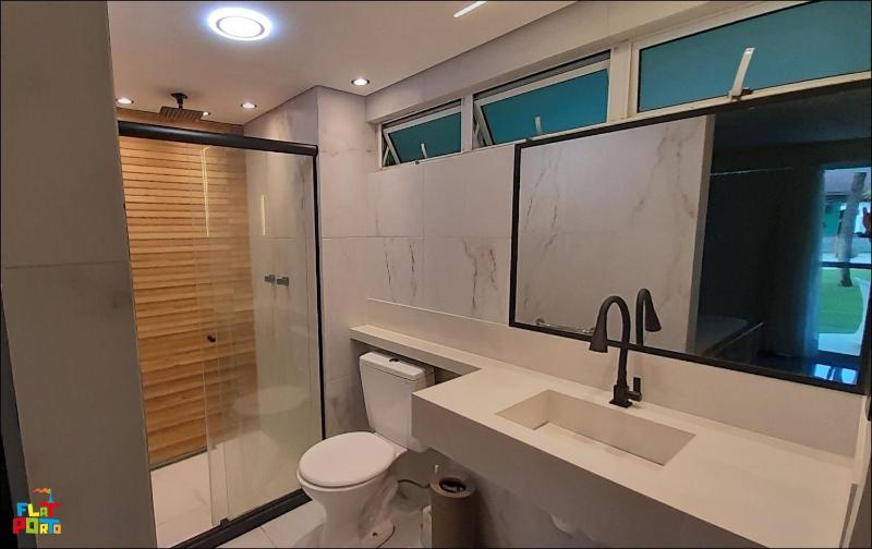 Best location of the development ground floor seafront - image 33