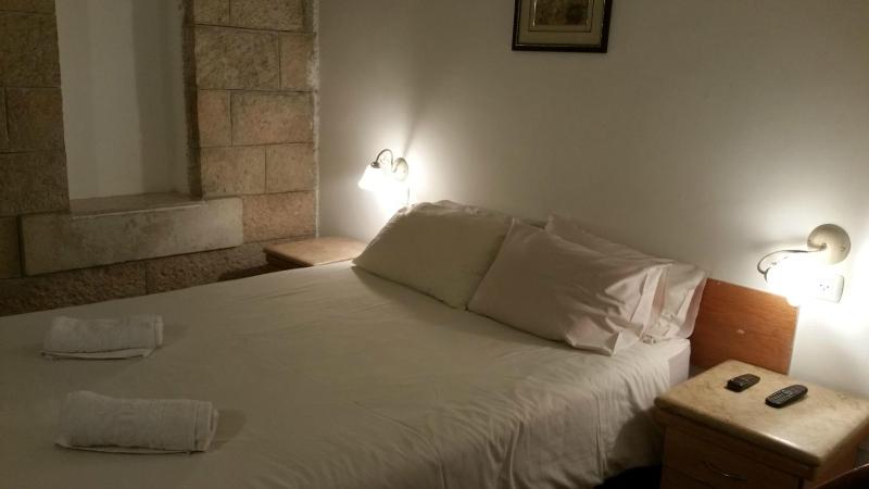 Standard Double Room image 3