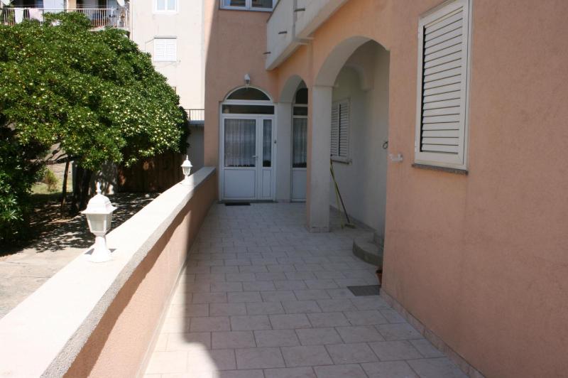 Apartment Pag 6311c - image 14