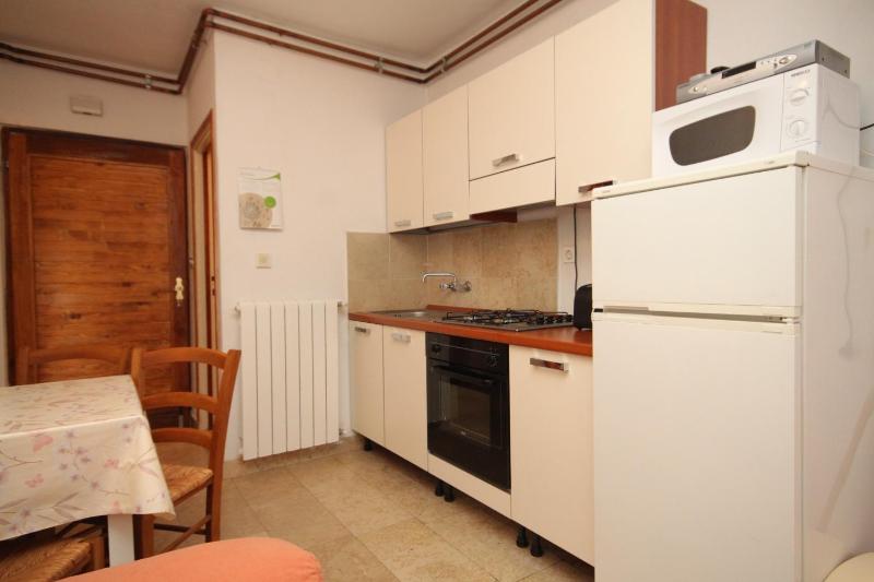 Family-friendly apartments with swimming pool Rovinj - 3394 - image 5