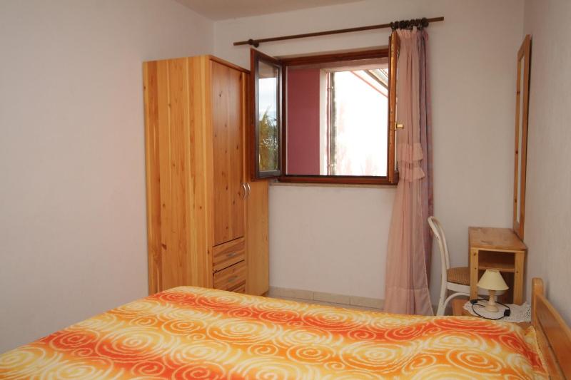 One-Bedroom Apartment with Terrace image 4