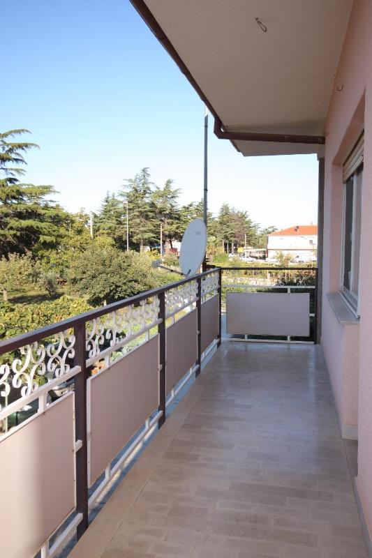 Two-Bedroom Apartment with Terrace image 4