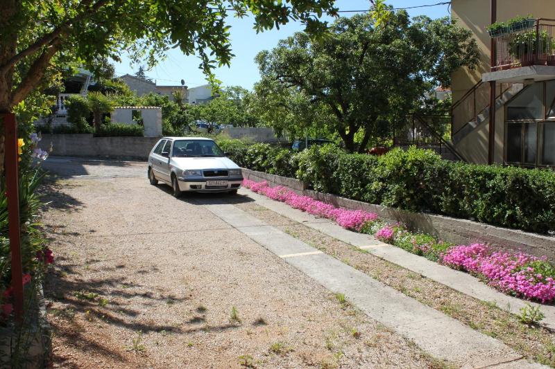 Apartments with parking space Vodice - 7604 - image 39