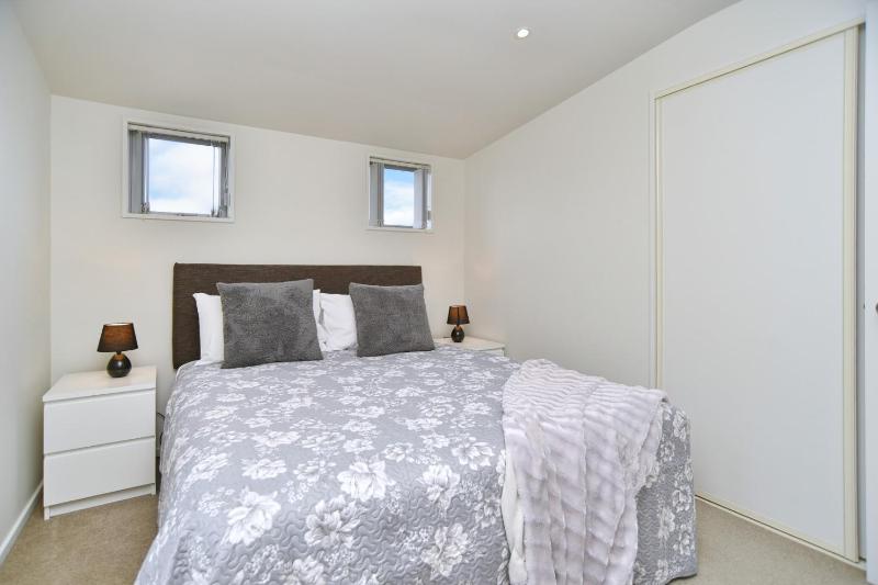 Regents 94 - Christchurch Holiday Homes - image 8