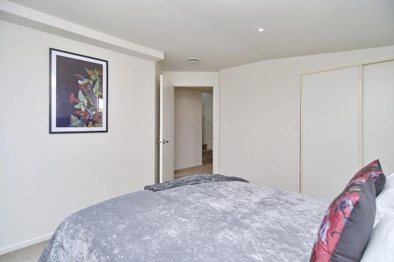 Regents 94 - Christchurch Holiday Homes - image 6