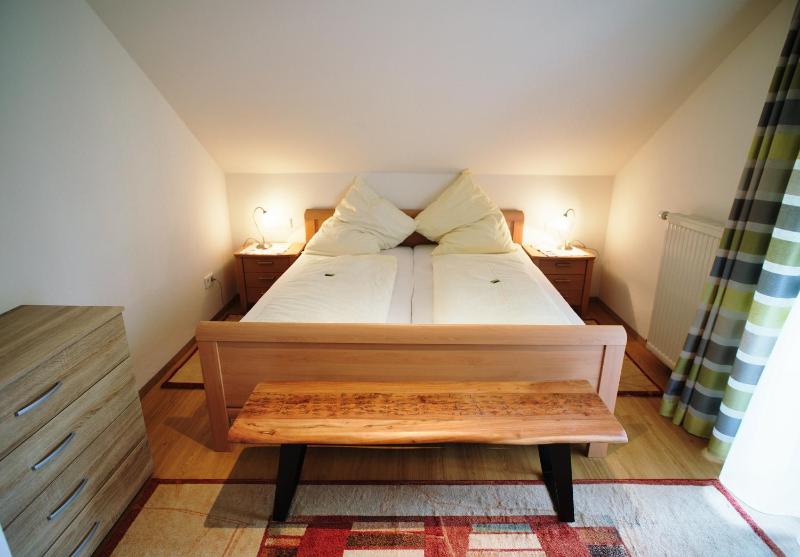 Two-Bedroom Apartment (2-4 Adults) image 3