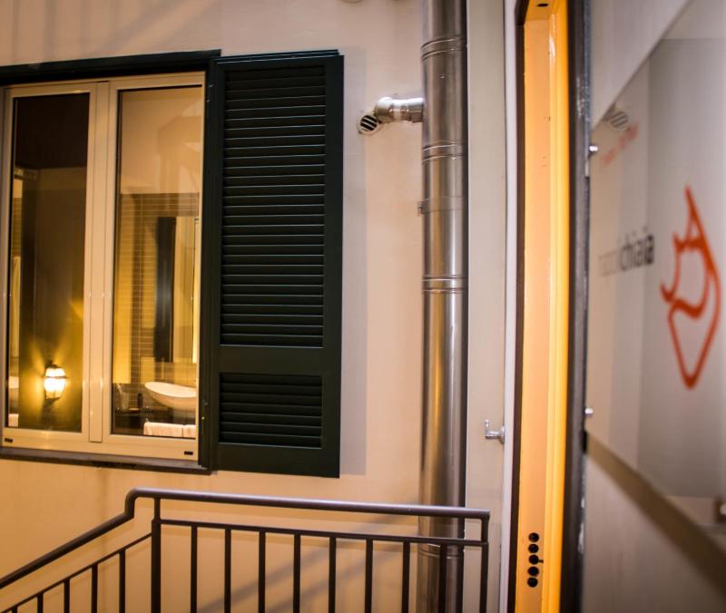 Economy Double Room image 4