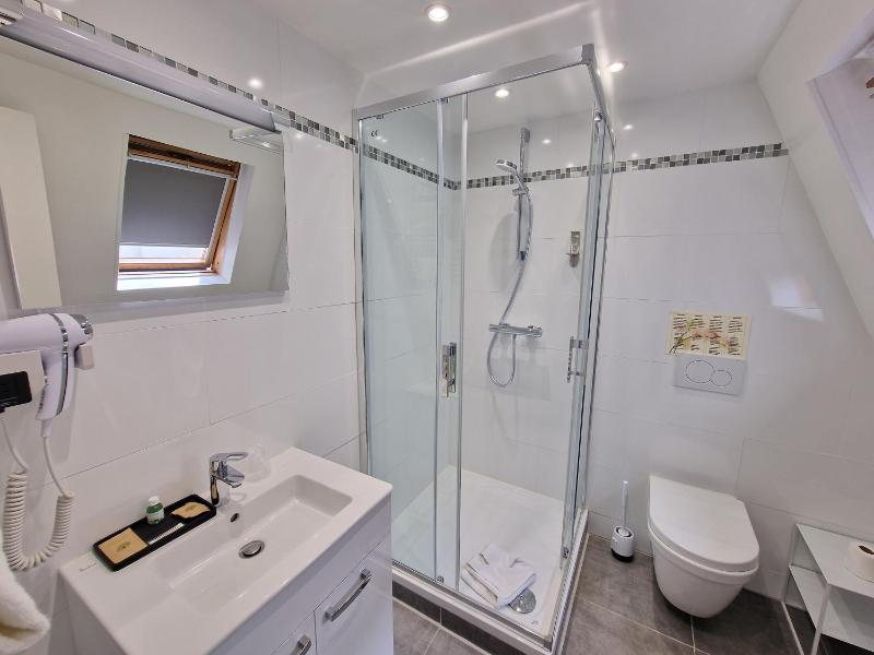 Single Room image 2