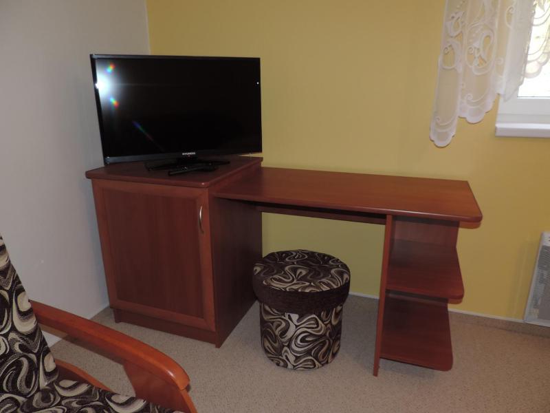 Double Room with Extra Bed (3 Adults) image 4