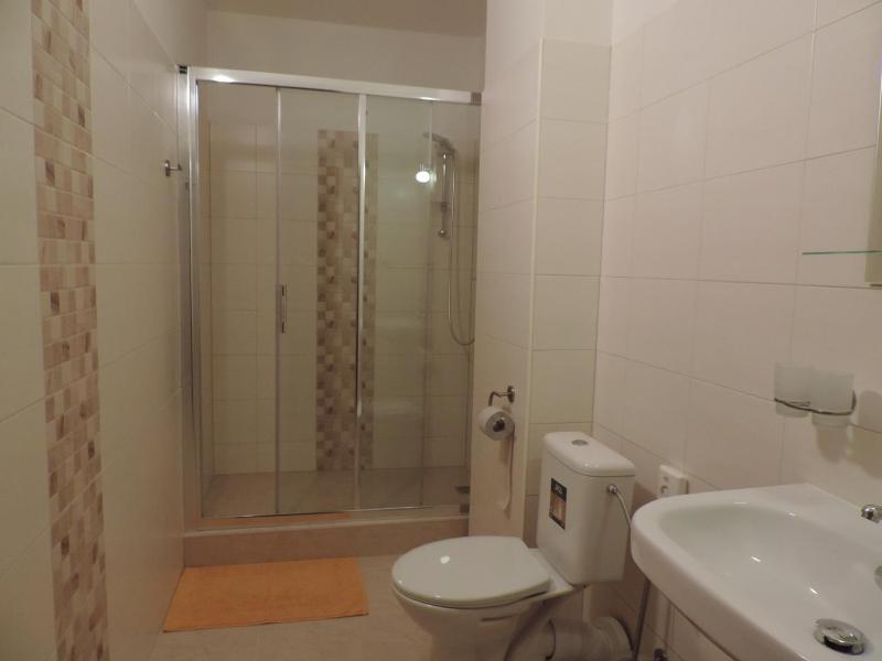 Classic Double Room with Balcony and extra beds image 3
