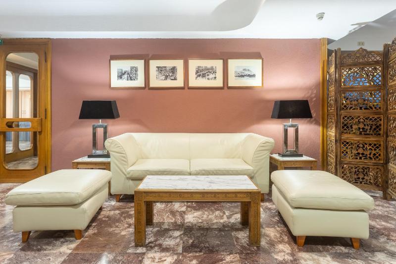 Hotel Leuka - image 31