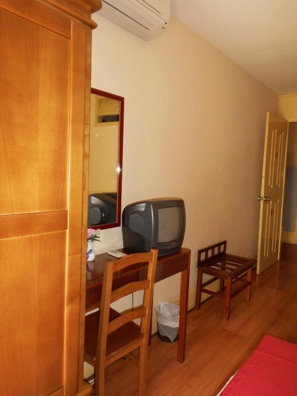 Budget Triple Room image 4