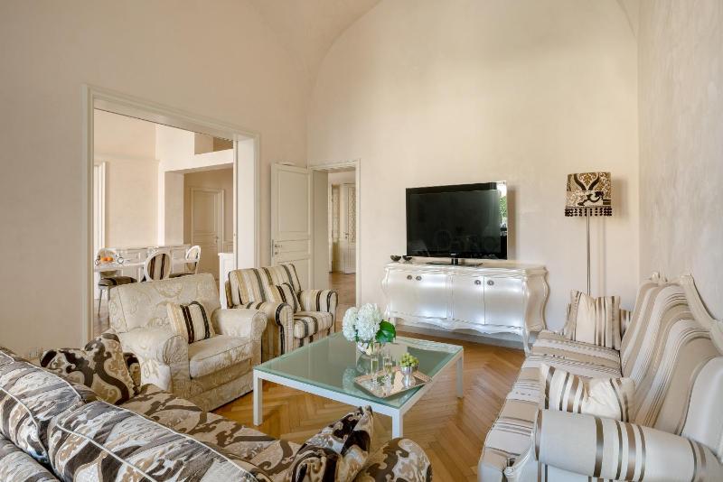 Luxury Villa Manin Viareggio | UNA Esperienze - image 18