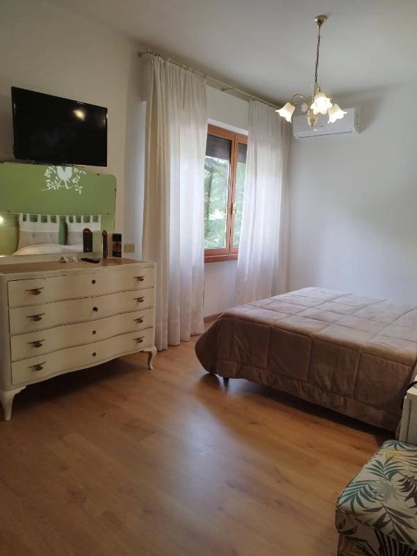 Quadruple Room image 3