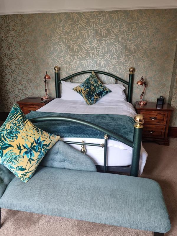 Double Room image 1