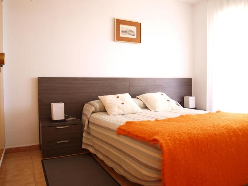 ApartUP La Concha Beachfront I - image 19