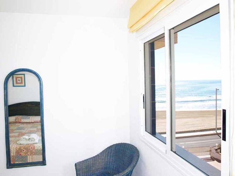ApartUP Spectacular Beach View - image 19