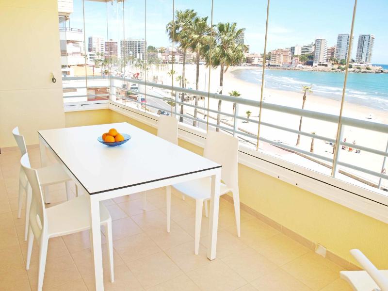 ApartUP Spectacular Beach View - image 22