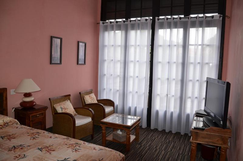 Prestige Room image 3