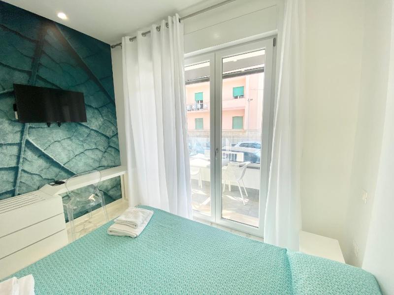 IL VIAGGIATORE RELAIS SUL MARE - image 33