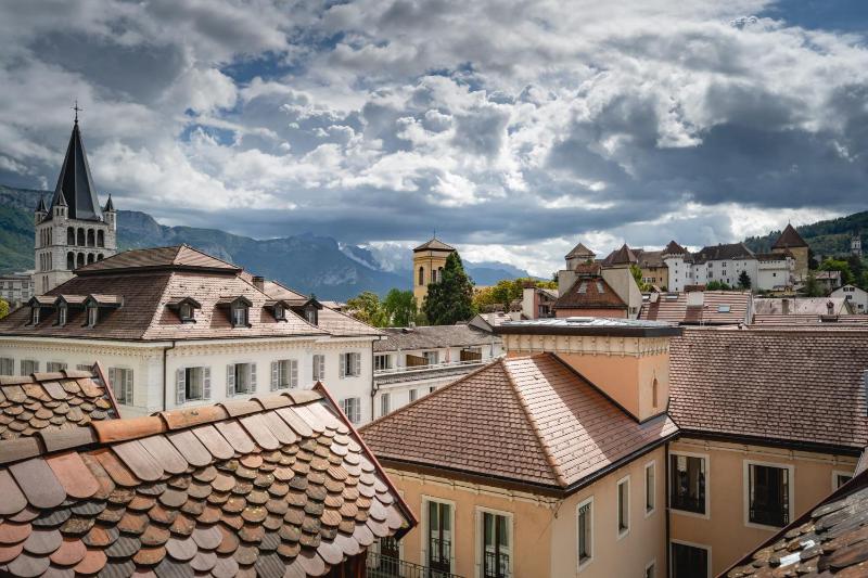 Duplex Vue Montagne - ideally located with its view - image 9
