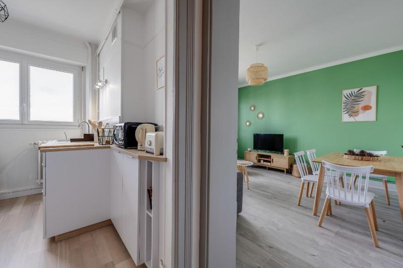 Le Parmelan - Beautiful T2 with balcony for up to 4 people - image 8