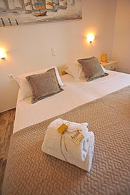 Two-Bedroom Apartment image 3