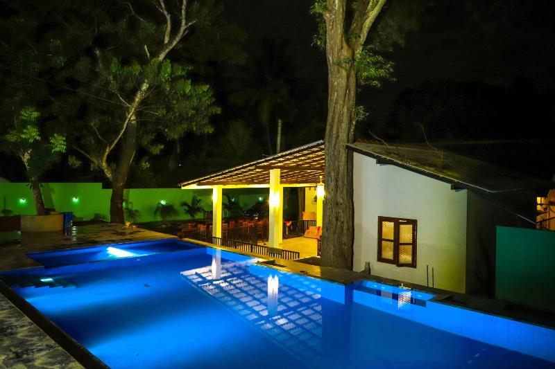 Ilamperuma Bungalow - image 10