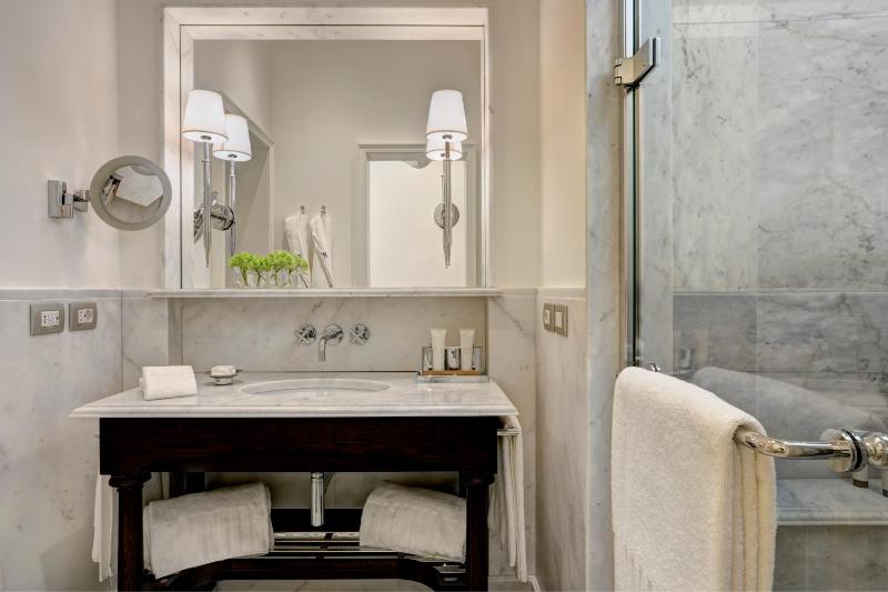 Junior Suite image 2