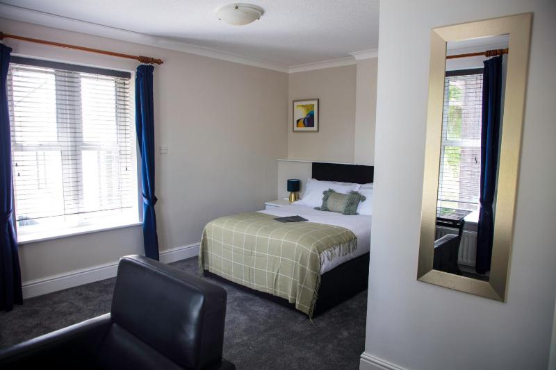 The Charlton Boutique Hotel - image 9