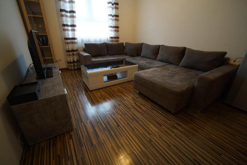 One-Bedroom Apartment image 3