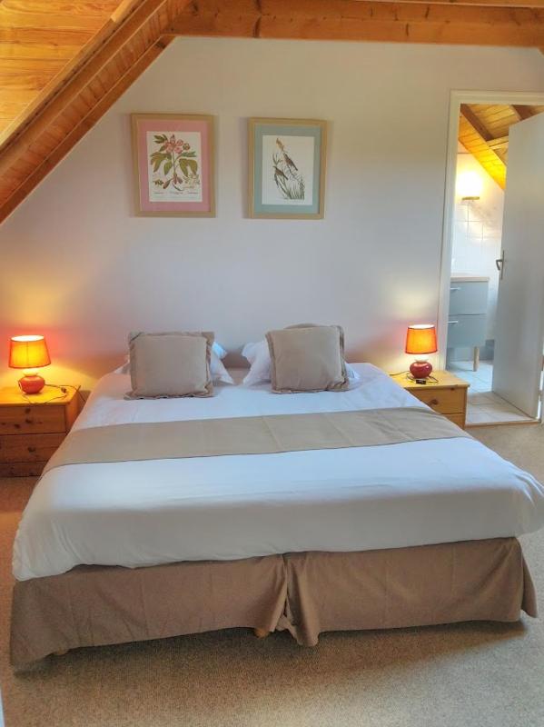 Double Room with Private Bathroom image 4