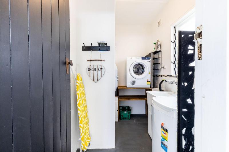 Casita 20 Tomaree Road great pet friendly property with WiFi and Air Conditioning - image 12