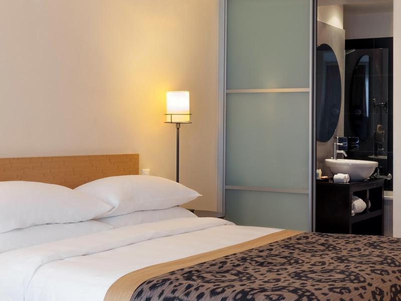 Executive Double Room image 4