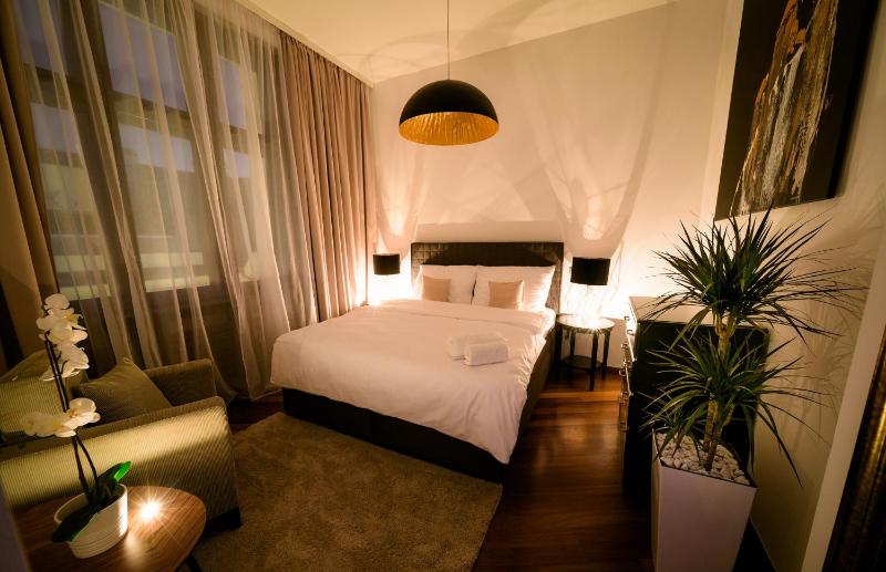Triplex Kings Apartment in Old Town - image 14