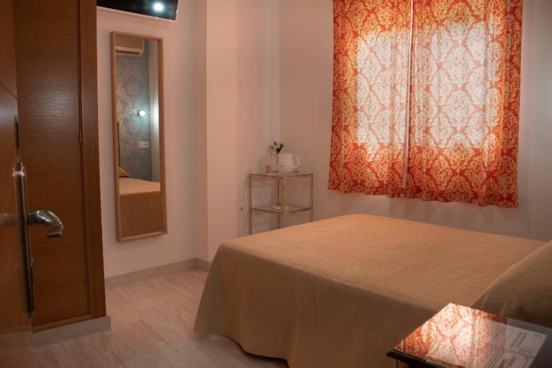Double or Twin Room image 1
