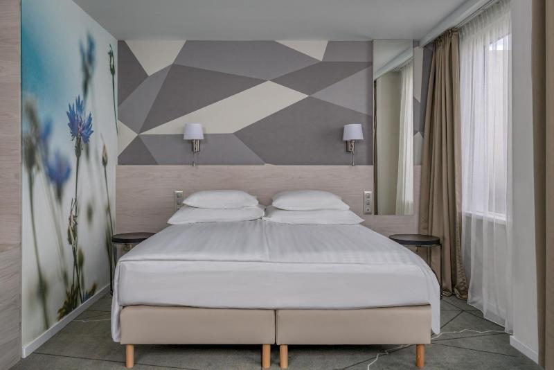 Junior Suite with Wellness and Fitness Access image 4