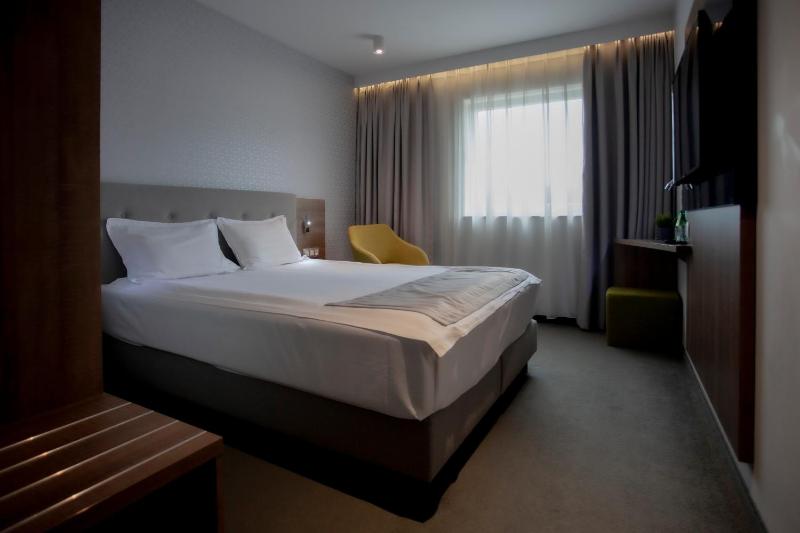 Single Room image 1