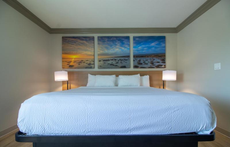 King Room image 2