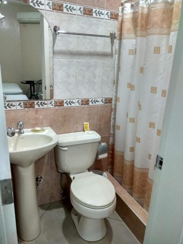 Hotel Jeshua Simmonds - image 13