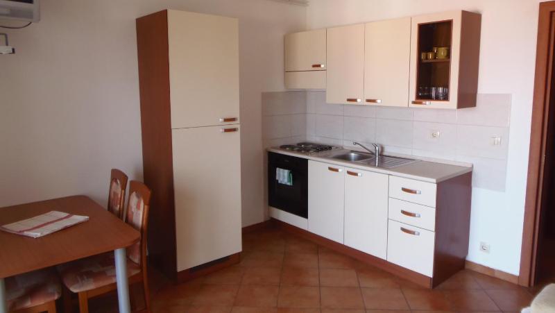 One-Bedroom Apartment with Terrace and Sea View image 3