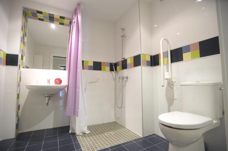 Triple Room image 2