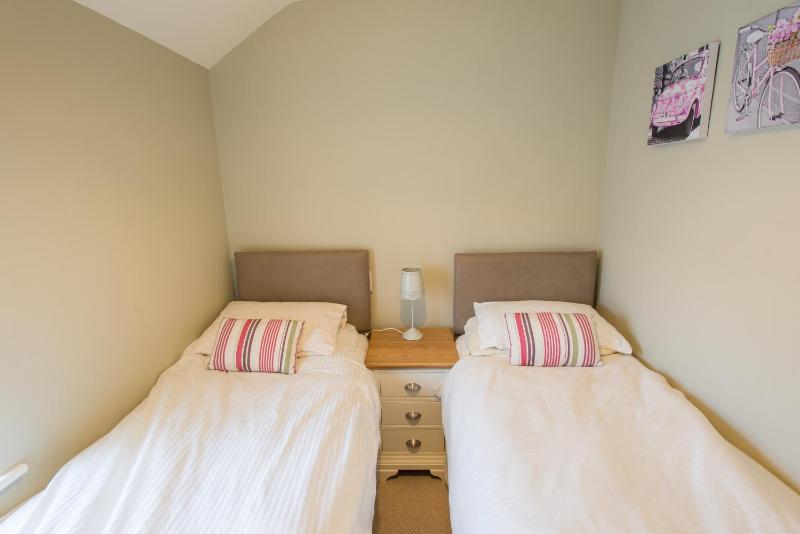 Three-Bedroom House image 1