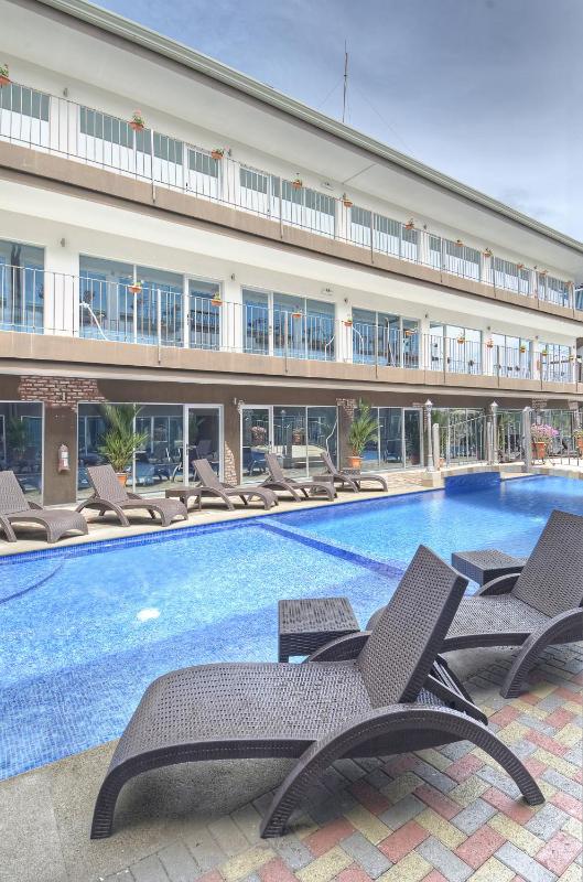 Beachfront Hotel Tramonto - image 14