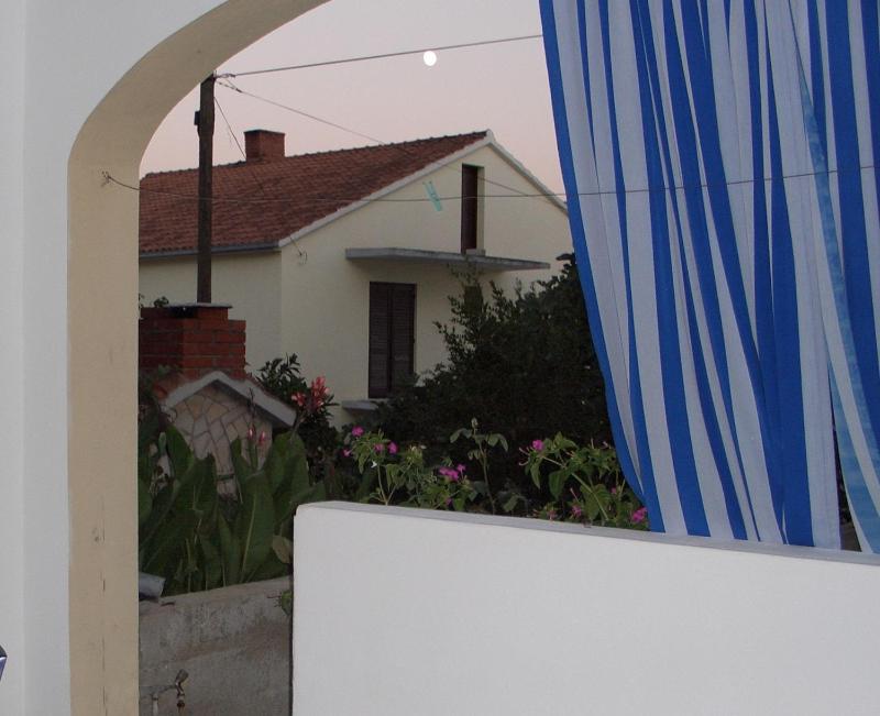 Studio with Terrace image 2