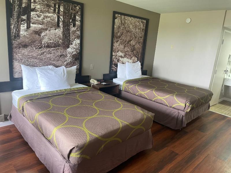Double Room with Two Double Beds - Non-Smoking image 3
