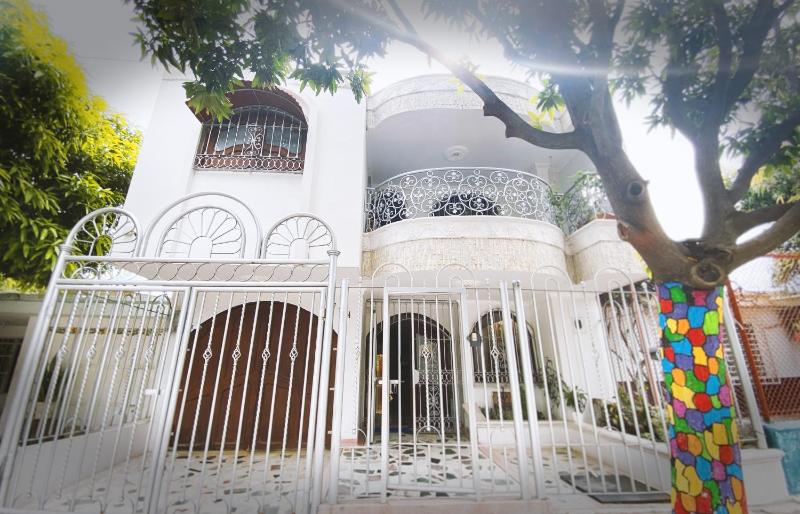 Tia Chela hostel - image 1