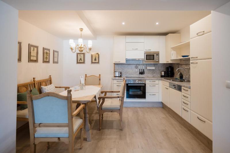 Two-Bedroom Apartment image 4